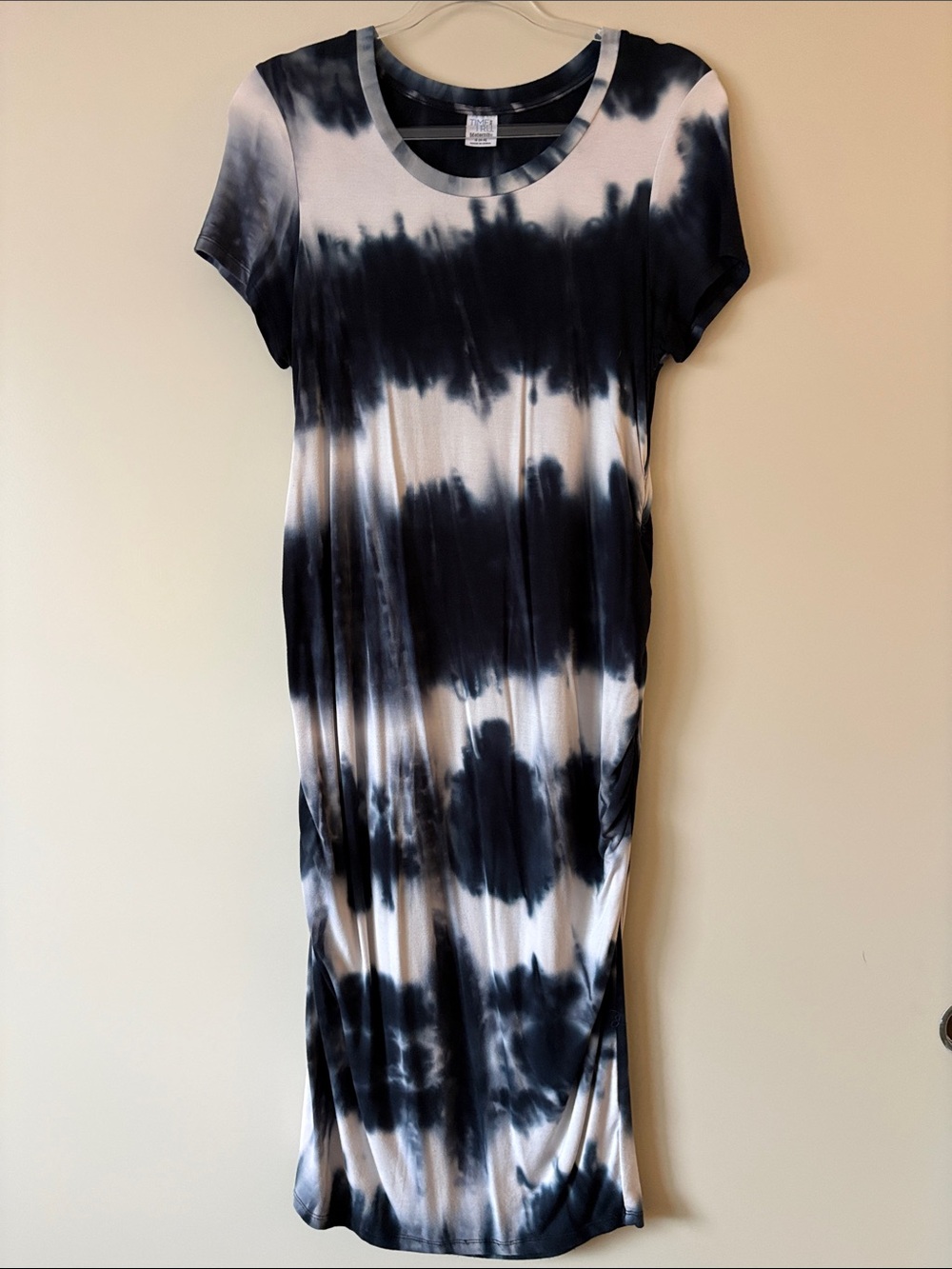 Time and Tru Navy and White Tie-Dye Short Sleeve Maxi Dress